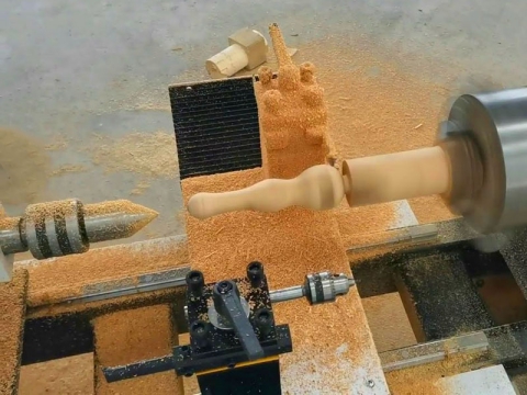 木工用小型數(shù)控車床 木工用小型數(shù)控車床